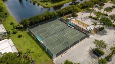 BEAUTIFULLY UPDATED 1/1.1 FULLY FURNISHED TOP CORNER UNIT WITH on Addison Reserve in Florida - for sale on GolfHomes.com, golf home, golf lot