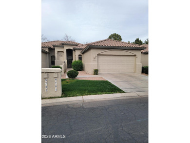 Another great 2BR, 2BA plus den Naples villa in the popular on Oakwood Golf Club  in Arizona - for sale on GolfHomes.com, golf home, golf lot