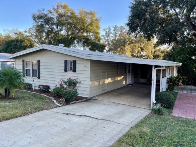 Motivated Seller! This home has been painted inside and totally on Water Oak Country Club Estates in Florida - for sale on GolfHomes.com, golf home, golf lot