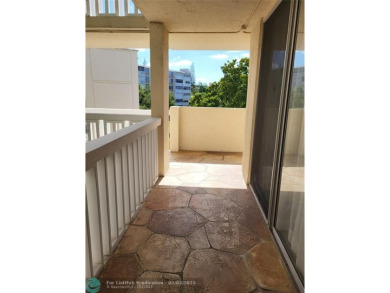 Seller is motivated. Bring your best offer. Let's make a deal.
 on Inverrary Country Club in Florida - for sale on GolfHomes.com, golf home, golf lot