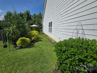 Beautiful, open floorplan home with an upgraded landscaped yard on Edgewater Golf Club in South Carolina - for sale on GolfHomes.com, golf home, golf lot