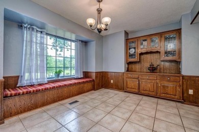Large beautiful home overlooking the 11th tee of the Surrey on Golf Club At Surrey Hills in Oklahoma - for sale on GolfHomes.com, golf home, golf lot