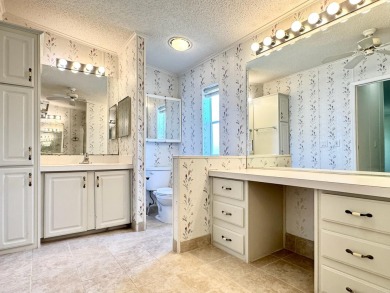 LAND OWNED!!! 2 Bed, 2 Bath,1 Car Gar home in Savanna Clube on Savanna Golf Club in Florida - for sale on GolfHomes.com, golf home, golf lot