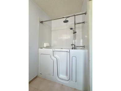 LAND OWNED!!! 2 Bed, 2 Bath,1 Car Gar home in Savanna Clube on Savanna Golf Club in Florida - for sale on GolfHomes.com, golf home, golf lot