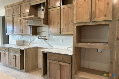 BEAUTIFUL NEW CONSTRUCTION in Salado, TX near STILLHOUSE HOLLOW on  in Texas - for sale on GolfHomes.com, golf home, golf lot