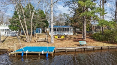 WONDERFUL LAKEFRONT GET-AWAY IS WAITING For You at Beautiful on River Golf and Country Club at Lake Royale in North Carolina - for sale on GolfHomes.com, golf home, golf lot