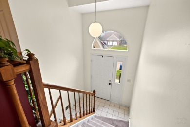 Welcome to this light and bright 2nd-floor end unit in the on The Golf Club of Illinois in Illinois - for sale on GolfHomes.com, golf home, golf lot