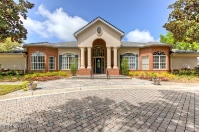 if you've ever wanted your own personal treehouse - this condo on Windsor Parke Golf Club in Florida - for sale on GolfHomes.com, golf home, golf lot