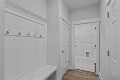 10k in closing cost incentive with preferred lender!


 on Midland Valley Country Club in South Carolina - for sale on GolfHomes.com, golf home, golf lot