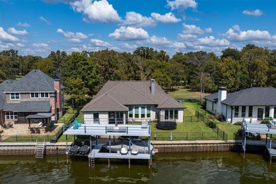 Discover an extraordinary opportunity in the gated Pinnacle Club on Pinnacle Golf and Boat Club in Texas - for sale on GolfHomes.com, golf home, golf lot