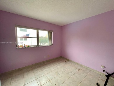 Real South Florida vibes in this spacious condo in Hallandale on The Diplomat Golf Resort and Spa in Florida - for sale on GolfHomes.com, golf home, golf lot