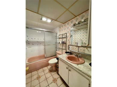 Real South Florida vibes in this spacious condo in Hallandale on The Diplomat Golf Resort and Spa in Florida - for sale on GolfHomes.com, golf home, golf lot