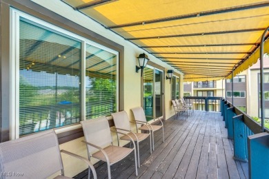Lovely first floor spacious condo with 2 bedrooms, 2 full baths on Rosemont Country Club in Ohio - for sale on GolfHomes.com, golf home, golf lot