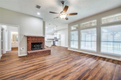 Welcome to this beautifully maintained 3-bedroom, 2-bathroom on Plantation Golf Course in Texas - for sale on GolfHomes.com, golf home, golf lot