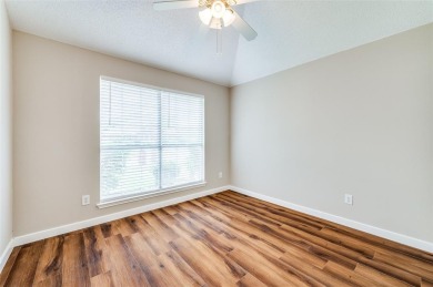 Welcome to this beautifully maintained 3-bedroom, 2-bathroom on Plantation Golf Course in Texas - for sale on GolfHomes.com, golf home, golf lot