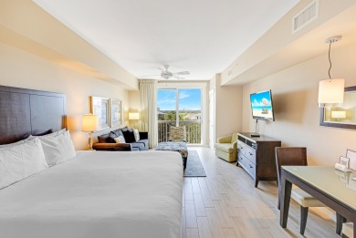This pristine 7th-floor studio offers stunning Bay views and a on Sandestin Golf and Beach Resort - Raven in Florida - for sale on GolfHomes.com, golf home, golf lot