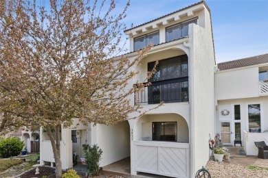 Seller offering $5,000 toward closing costs with an acceptable on Lakeside Village Golf Course in Texas - for sale on GolfHomes.com, golf home, golf lot
