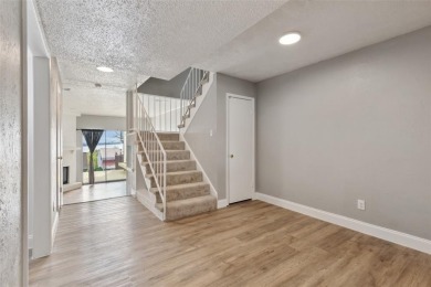 Seller offering $5,000 toward closing costs with an acceptable on Lakeside Village Golf Course in Texas - for sale on GolfHomes.com, golf home, golf lot