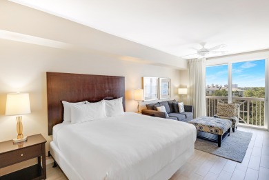 This pristine 7th-floor studio offers stunning Bay views and a on Sandestin Golf and Beach Resort - Raven in Florida - for sale on GolfHomes.com, golf home, golf lot
