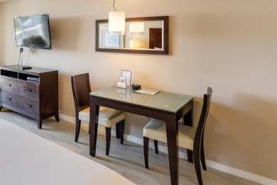 This pristine 7th-floor studio offers stunning Bay views and a on Sandestin Golf and Beach Resort - Raven in Florida - for sale on GolfHomes.com, golf home, golf lot