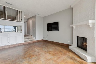 Seller offering $5,000 toward closing costs with an acceptable on Lakeside Village Golf Course in Texas - for sale on GolfHomes.com, golf home, golf lot