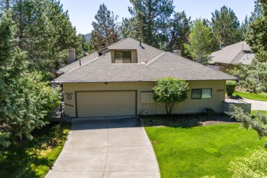 Discover your dream townhome at Rivers Edge Golf Course! This on Rivers Edge Golf Resort in Oregon - for sale on GolfHomes.com, golf home, golf lot