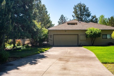 Discover your dream townhome at Rivers Edge Golf Course! This on Rivers Edge Golf Resort in Oregon - for sale on GolfHomes.com, golf home, golf lot