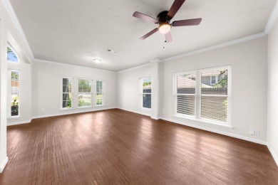 REFRESHED  BACK ON MARKET! WALLS, TRIM, AND DOORS PAINTED on Tierra Verde Golf Club in Texas - for sale on GolfHomes.com, golf home, golf lot