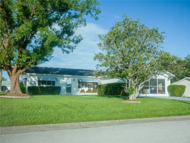 WOW!..MOTIVATED SELLER offering unbelievable incentives! $5,000 on The Links of Spruce Creek in Florida - for sale on GolfHomes.com, golf home, golf lot