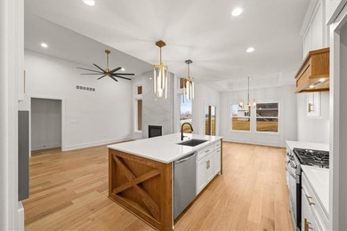 Simplify your life with an ALL NEW MAINTENANCE PROVIDED CUSTOM on Lakewood Oaks Golf Club, Ltd. in Missouri - for sale on GolfHomes.com, golf home, golf lot