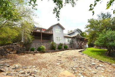 Beautiful Custom-Built Lakeview Home on Private Cul-De-Sac...
 on Holiday Island Executive Golf Course in Arkansas - for sale on GolfHomes.com, golf home, golf lot