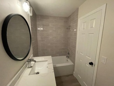 Beautifully renovated villa in the heart of Jupiter!  One level on The Golf Club of Jupiter in Florida - for sale on GolfHomes.com, golf home, golf lot