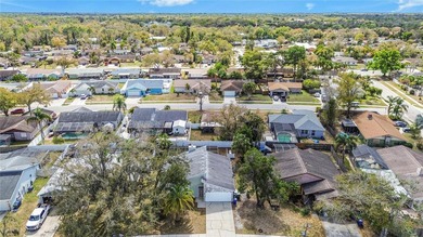 Welcome to this stylish 3-bedroom, 2-bath, 2-car garage POOL on Bent Tree Country Club in Florida - for sale on GolfHomes.com, golf home, golf lot