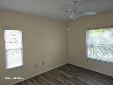 Great Location in desirable Gateway Area.  Nice 2 Bedrooms 2 on Gateway Golf and Country Club in Florida - for sale on GolfHomes.com, golf home, golf lot