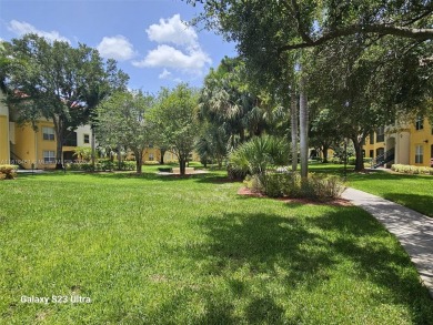 Great Location in desirable Gateway Area.  Nice 2 Bedrooms 2 on Gateway Golf and Country Club in Florida - for sale on GolfHomes.com, golf home, golf lot