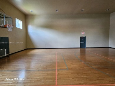 Great Location in desirable Gateway Area.  Nice 2 Bedrooms 2 on Gateway Golf and Country Club in Florida - for sale on GolfHomes.com, golf home, golf lot