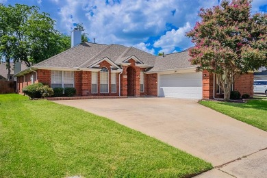 Immaculate 4-bed home in Firewheel Estates with high ceilings on Firewheel Golf Park in Texas - for sale on GolfHomes.com, golf home, golf lot