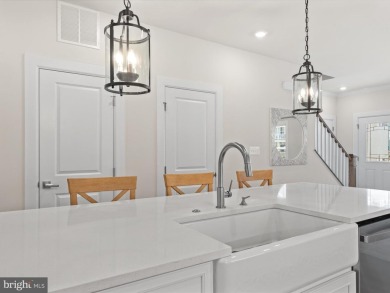 Welcome to this like-new, beautifully maintained townhome on The Peninsula Golf and Country Club in Delaware - for sale on GolfHomes.com, golf home, golf lot