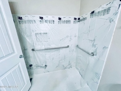 Beautiful townhouse right next to the golf course!! Come see on Mt. Graham Municipal Golf Course in Arizona - for sale on GolfHomes.com, golf home, golf lot