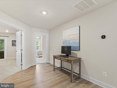 Welcome to this like-new, beautifully maintained townhome on The Peninsula Golf and Country Club in Delaware - for sale on GolfHomes.com, golf home, golf lot