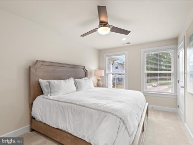 Welcome to this like-new, beautifully maintained townhome on The Peninsula Golf and Country Club in Delaware - for sale on GolfHomes.com, golf home, golf lot