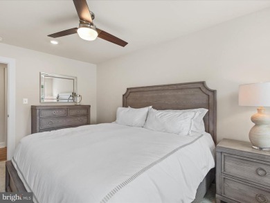 Welcome to this like-new, beautifully maintained townhome on The Peninsula Golf and Country Club in Delaware - for sale on GolfHomes.com, golf home, golf lot