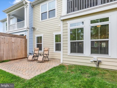 Welcome to this like-new, beautifully maintained townhome on The Peninsula Golf and Country Club in Delaware - for sale on GolfHomes.com, golf home, golf lot