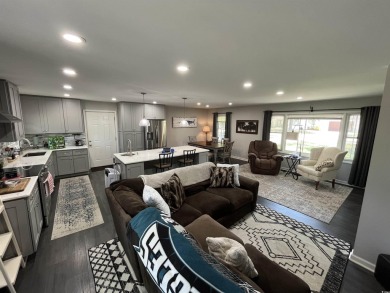 ***PRICED TO SELL*** ENDLESS UPGRADES! PRIME LOCATION!! SHORT on Pine Lakes Country Club in South Carolina - for sale on GolfHomes.com, golf home, golf lot