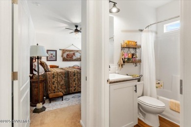 This 55+ community home features a beautifully appointed kitchen on Pine Shadows Golf Course in Arizona - for sale on GolfHomes.com, golf home, golf lot