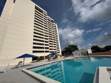 SUPER VALUE in this 7th floor 2-bedroom condo with tile floors on The Landings Yacht, Golf and Tennis Club in Florida - for sale on GolfHomes.com, golf home, golf lot