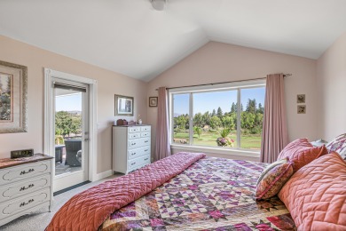 Exquisite 2-bed, 2-bath, 1,964 sq ft home in the gated Poppy on Eagle Point Golf Course in Oregon - for sale on GolfHomes.com, golf home, golf lot