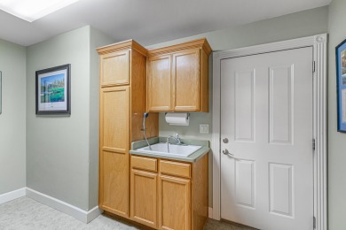 Exquisite 2-bed, 2-bath, 1,964 sq ft home in the gated Poppy on Eagle Point Golf Course in Oregon - for sale on GolfHomes.com, golf home, golf lot