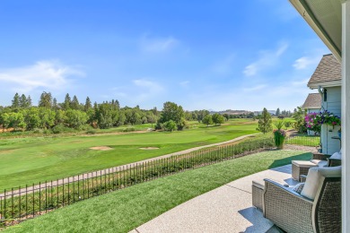 Exquisite 2-bed, 2-bath, 1,964 sq ft home in the gated Poppy on Eagle Point Golf Course in Oregon - for sale on GolfHomes.com, golf home, golf lot