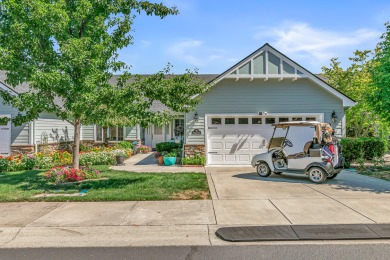 Exquisite 2-bed, 2-bath, 1,964 sq ft home in the gated Poppy on Eagle Point Golf Course in Oregon - for sale on GolfHomes.com, golf home, golf lot